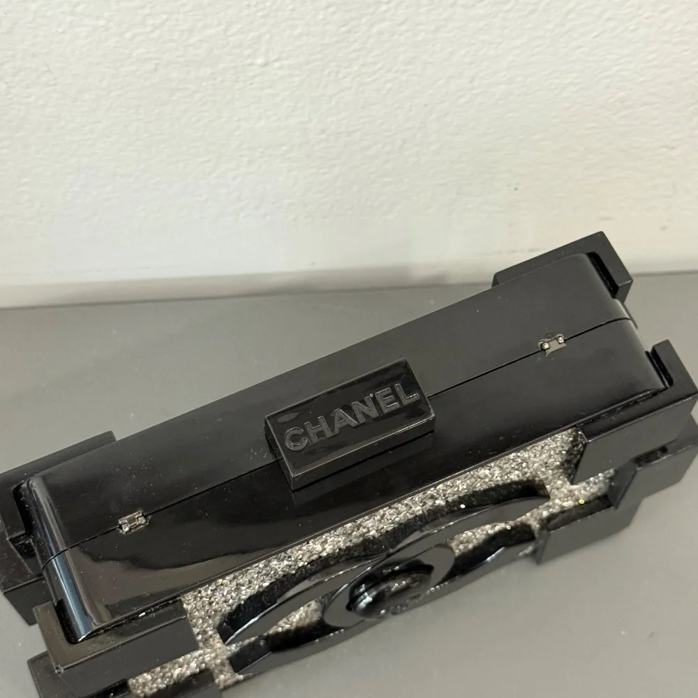 CHANEL Plexiglass Crystal Lego Clutch - Picture 7 of 7